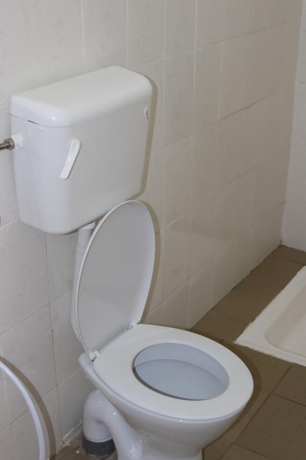 Neneu Hotel Моши Екстериор снимка