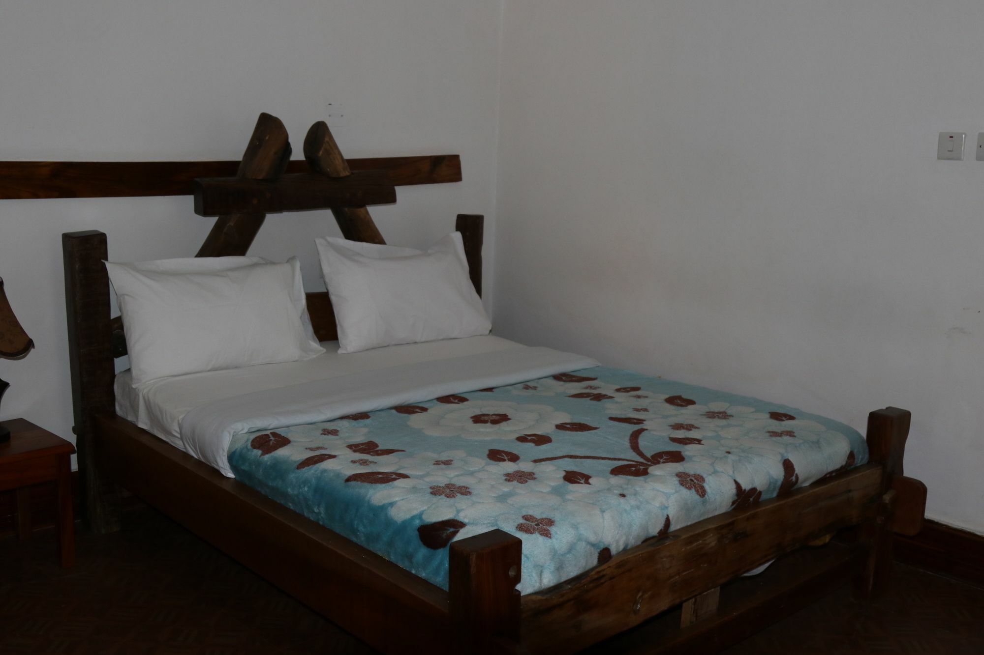 Neneu Hotel Моши Екстериор снимка