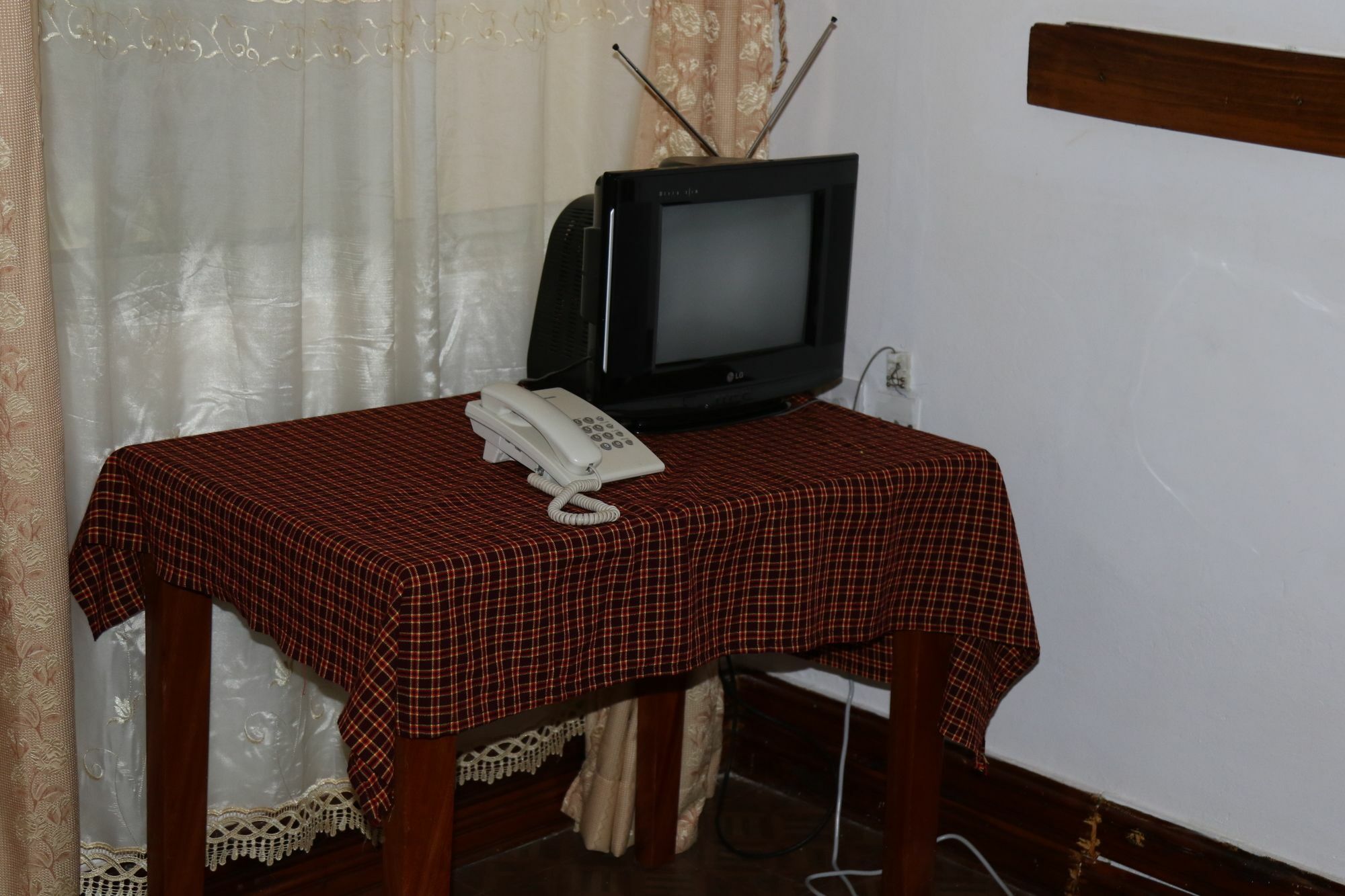 Neneu Hotel Моши Екстериор снимка